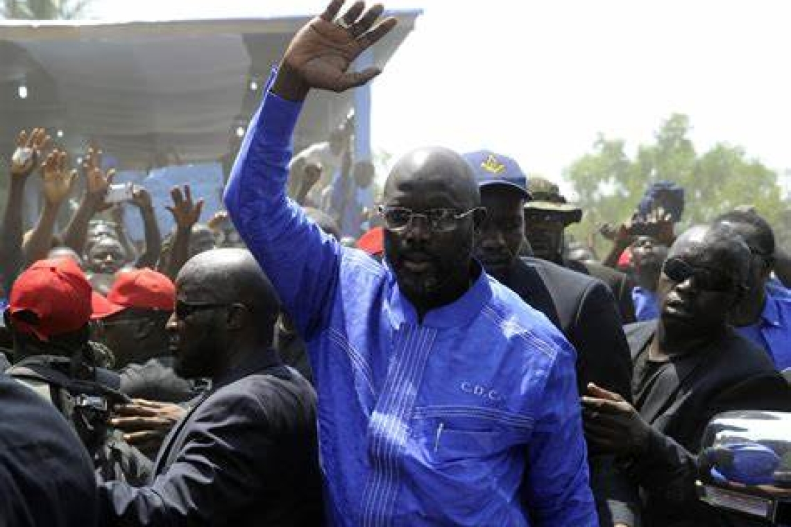 Passation de pouvoir assurée au Liberia après une élection présidentielle serrée
